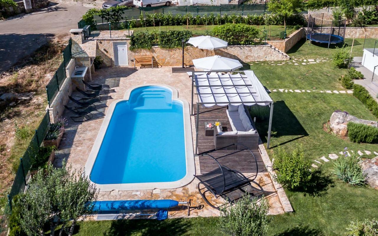 Luxury Villa Nadalina-Dicmo Дугополе Екстериор снимка
