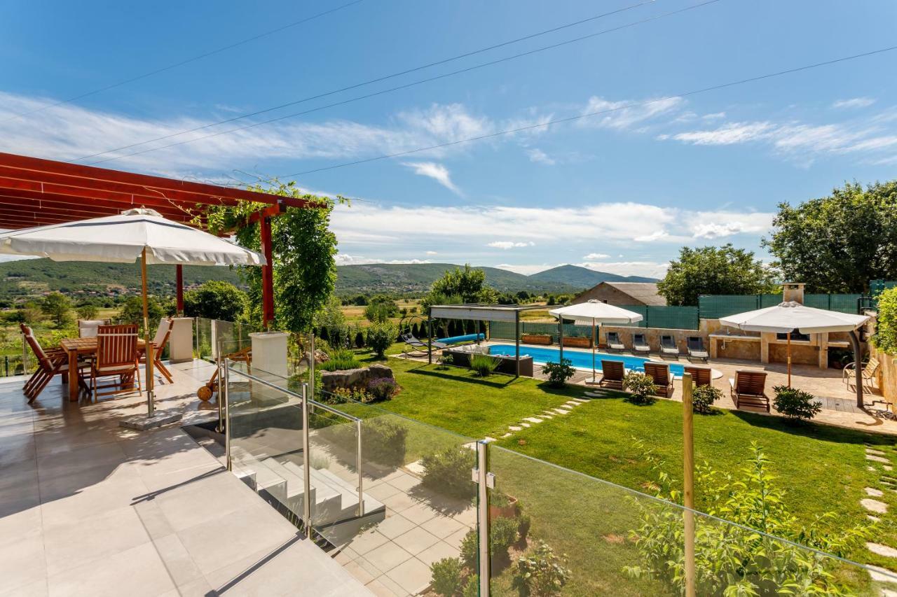 Luxury Villa Nadalina-Dicmo Дугополе Екстериор снимка