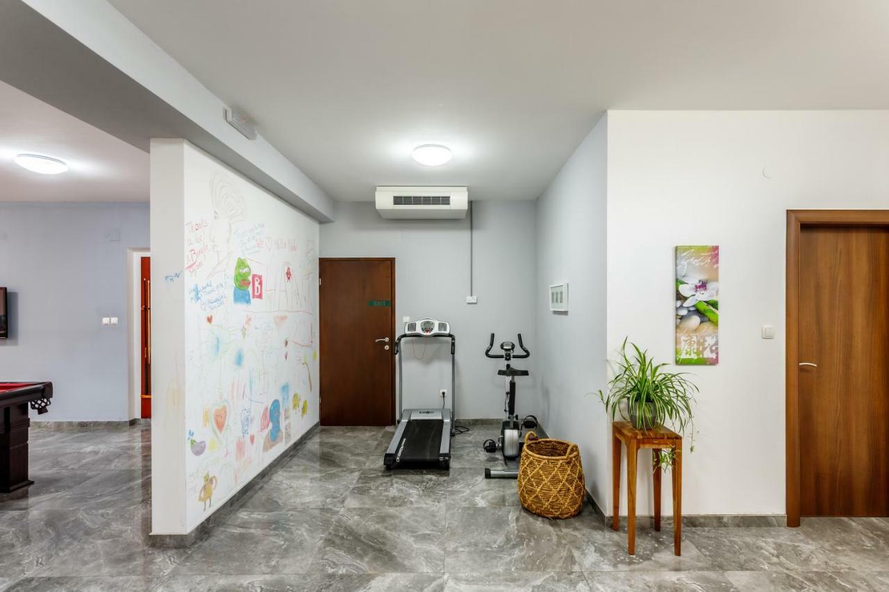 Luxury Villa Nadalina-Dicmo Дугополе Екстериор снимка