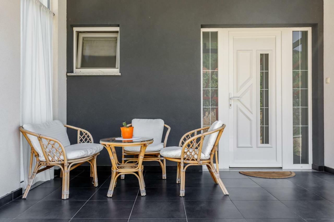 Luxury Villa Nadalina-Dicmo Дугополе Екстериор снимка