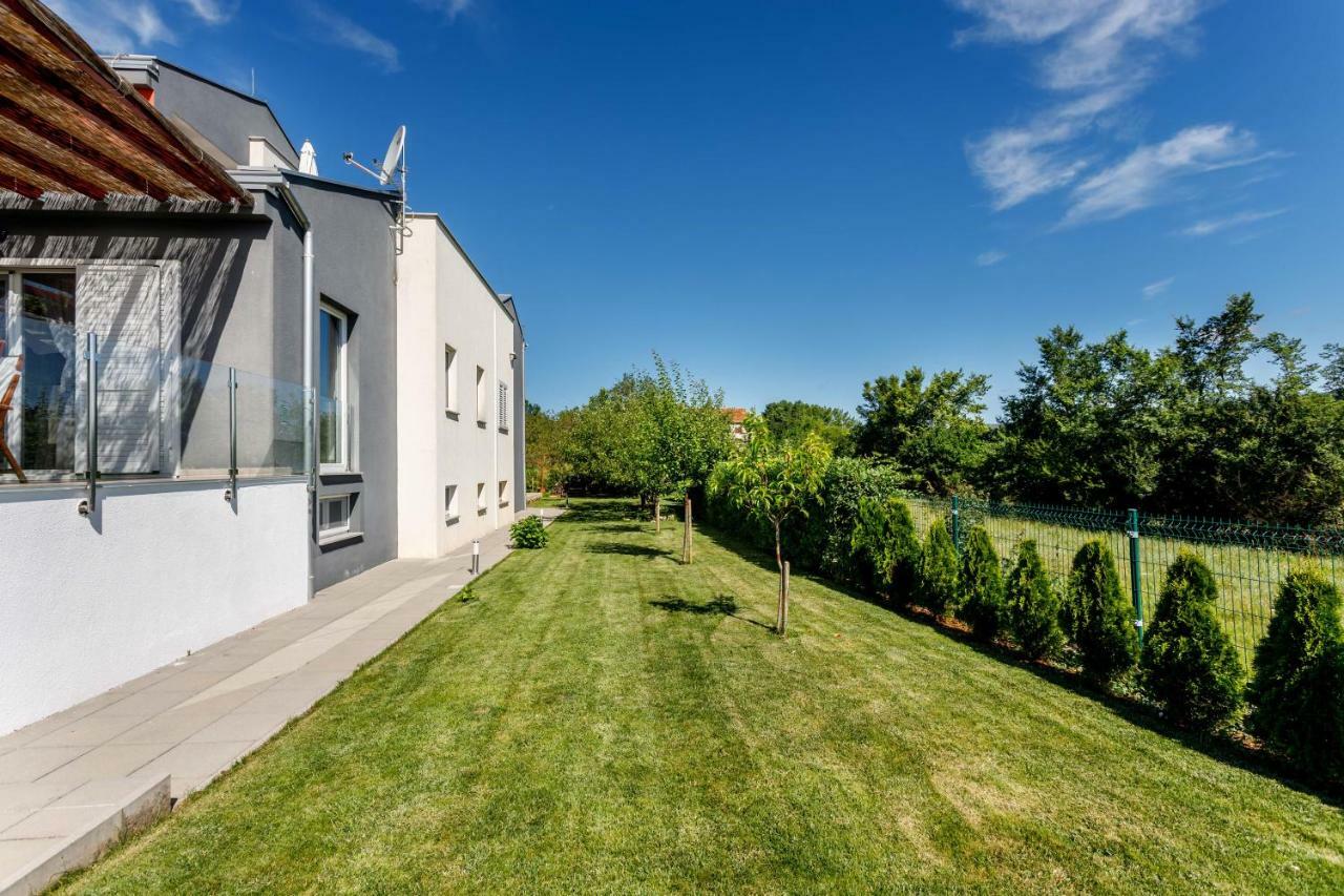 Luxury Villa Nadalina-Dicmo Дугополе Екстериор снимка